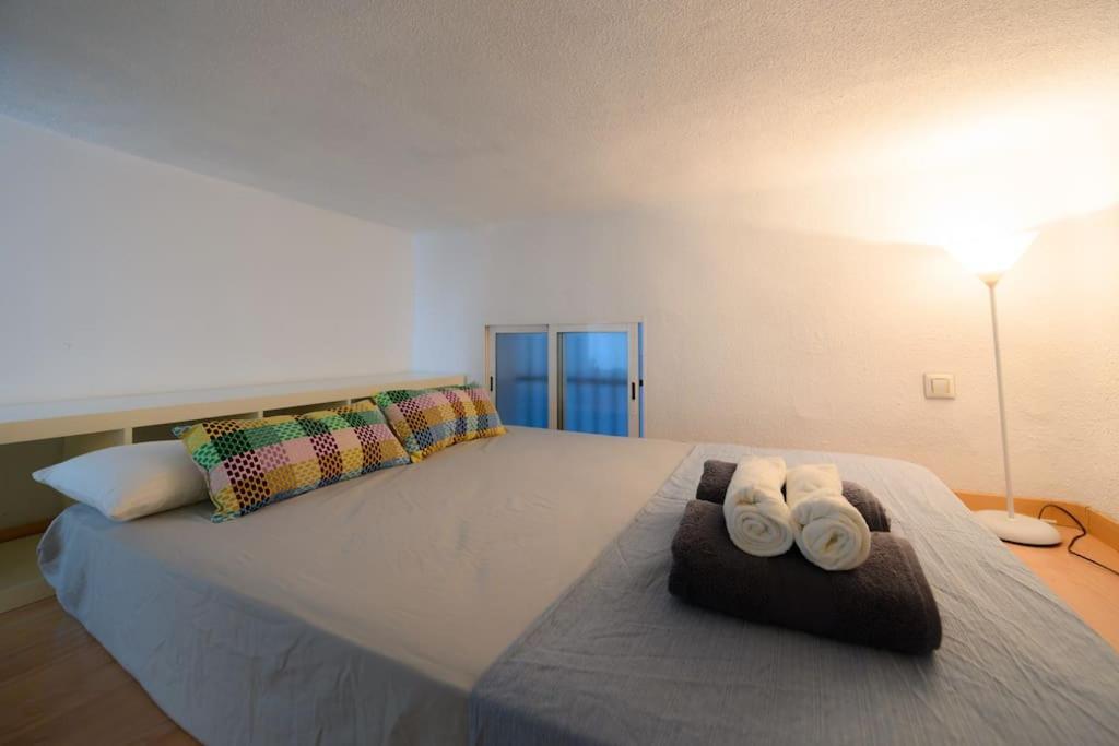Ferienwohnung Encantador Apartamento Temporal Centrico Con Patio Privado Mpe51 Madrid Exterior foto